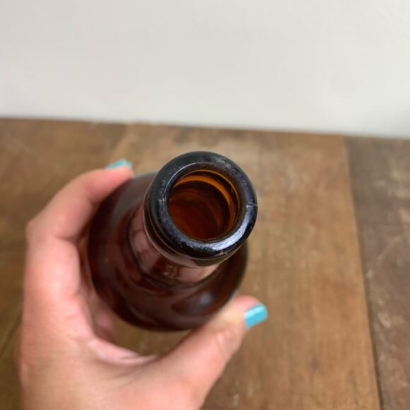 Obear-Nester Glass Co East St. Louis Illinois Brown Amber Beer Soda Pop Bottle - Picture 10 of 10